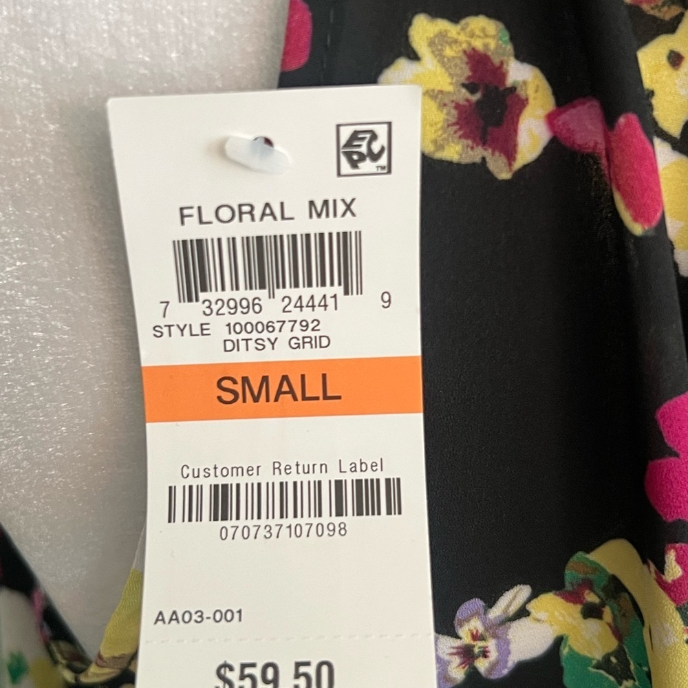 NWT International Concepts Halter Top - Picture 4 of 5